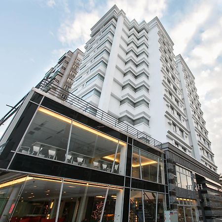 Hotel Hi - Xinmin Цзяи Экстерьер фото