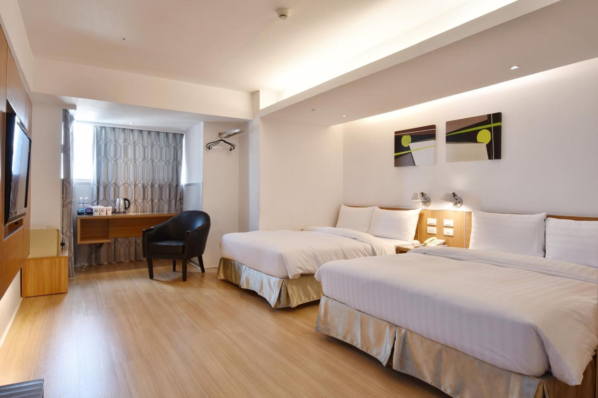Hotel Hi - Xinmin Цзяи Экстерьер фото