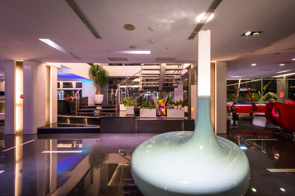Hotel Hi - Xinmin Цзяи Экстерьер фото